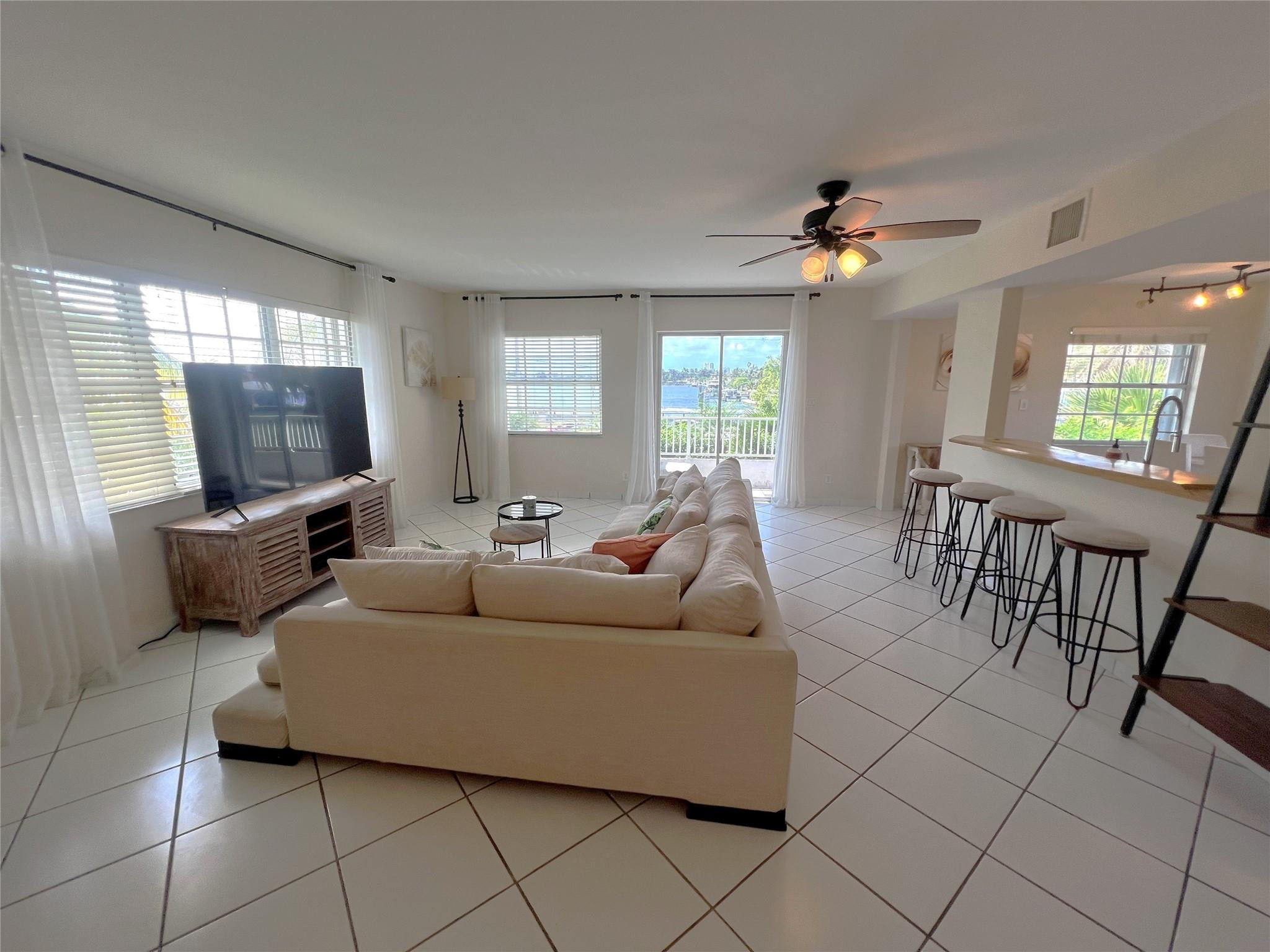 355 Virginia Street Property Photo 6