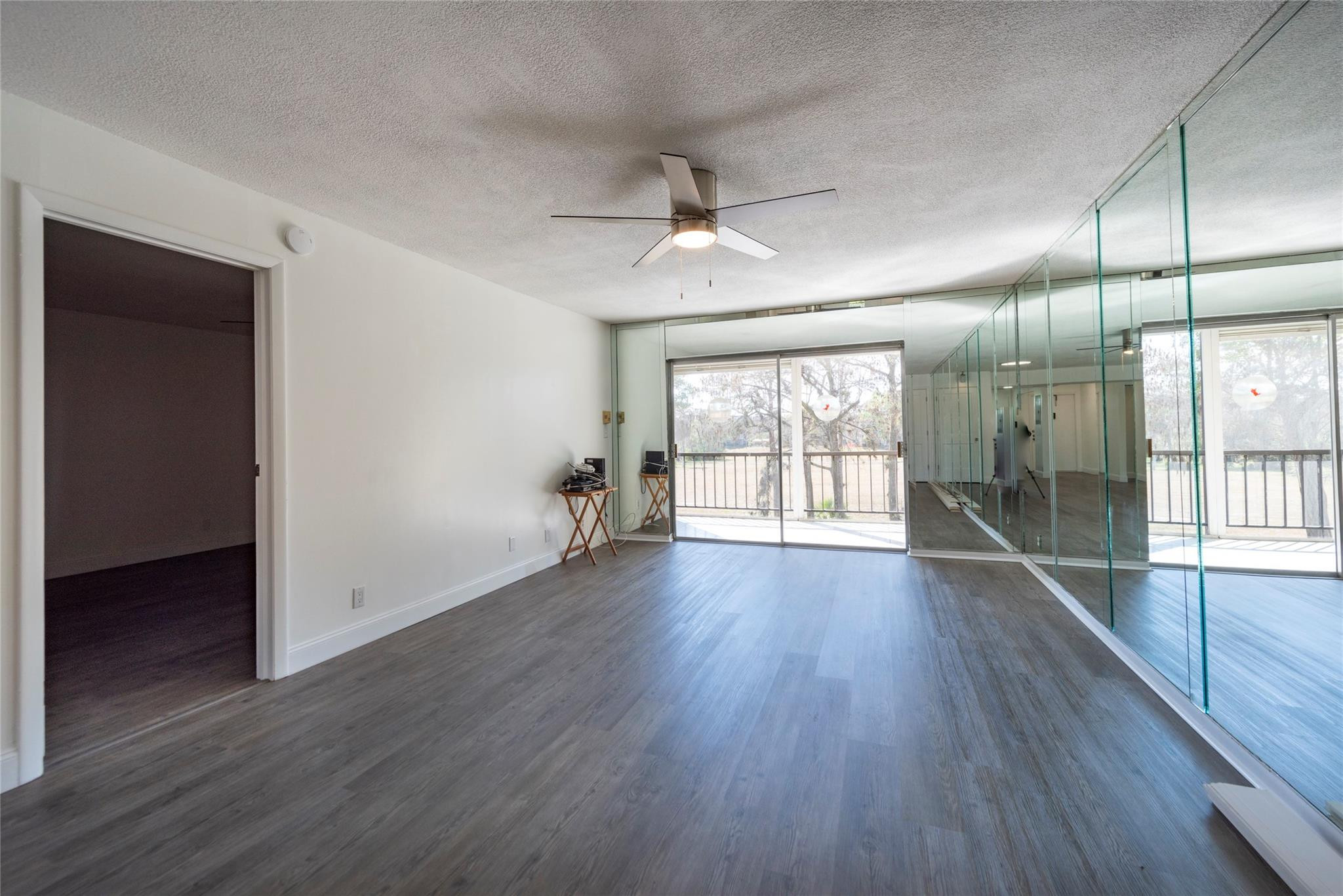 6100 Nw 44th Street 302 Property Photo 11