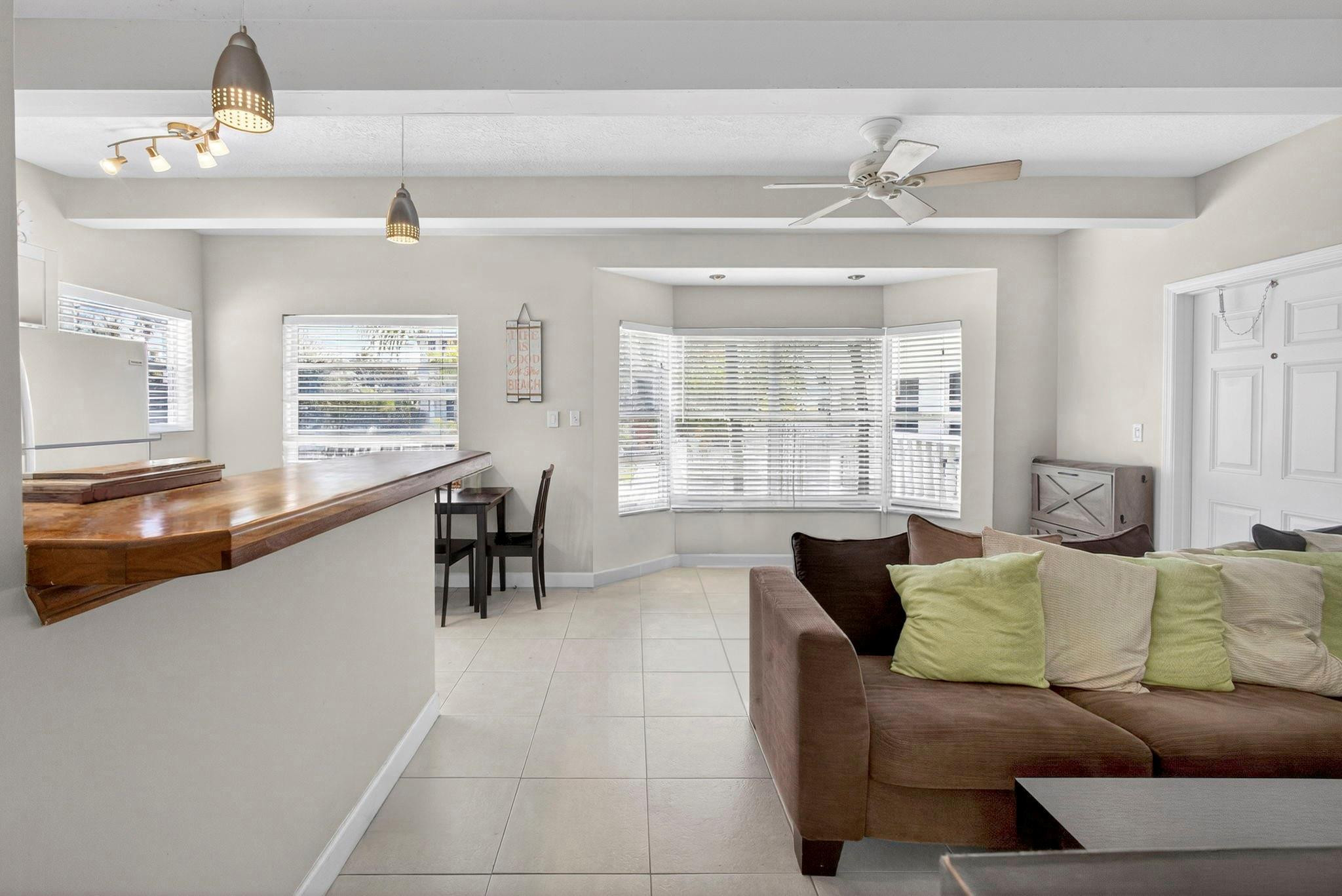 201 Inlet Way Property Photo 12