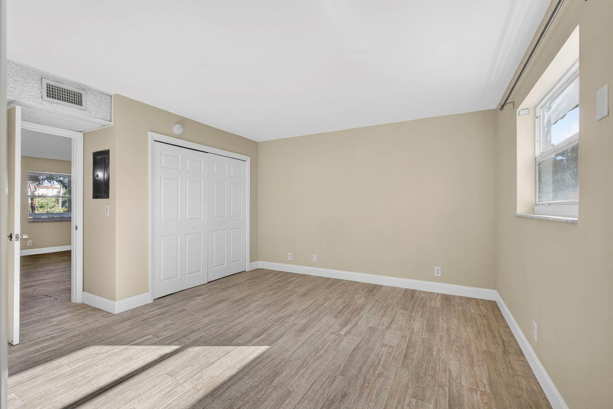 201 Inlet Way Property Photo 17