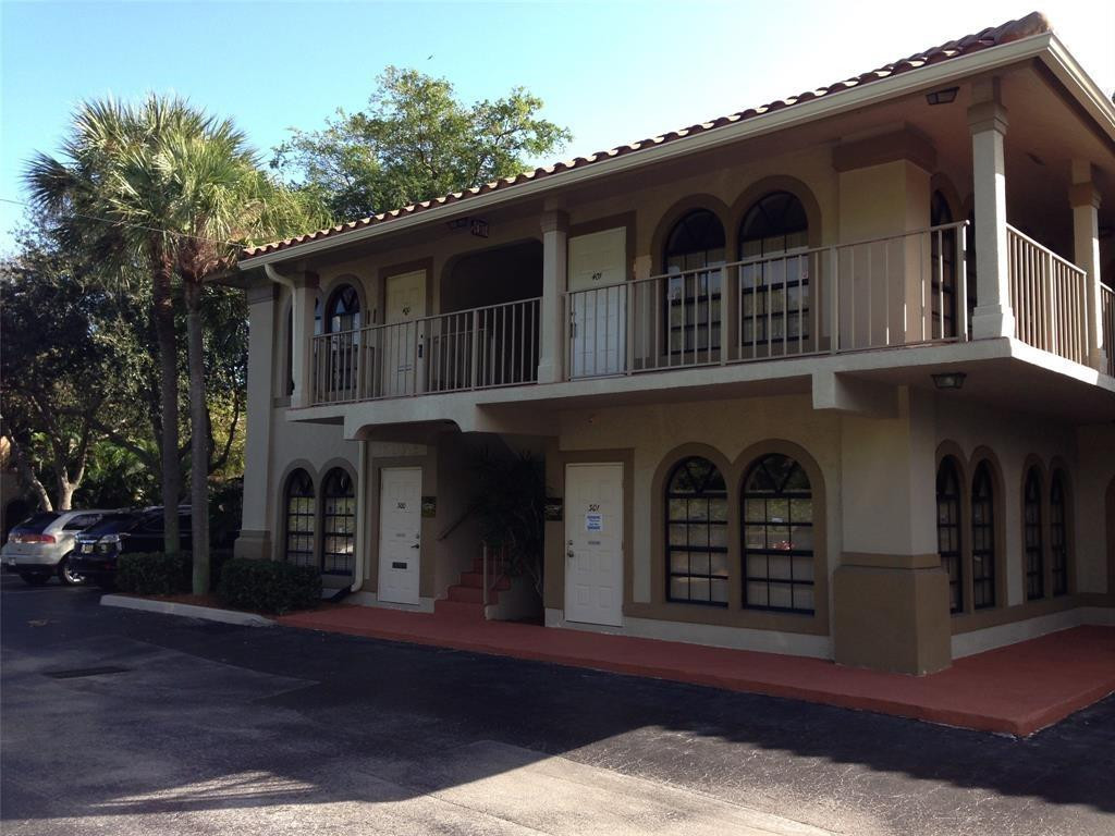 6971 N Federal Highway Property Photo 2