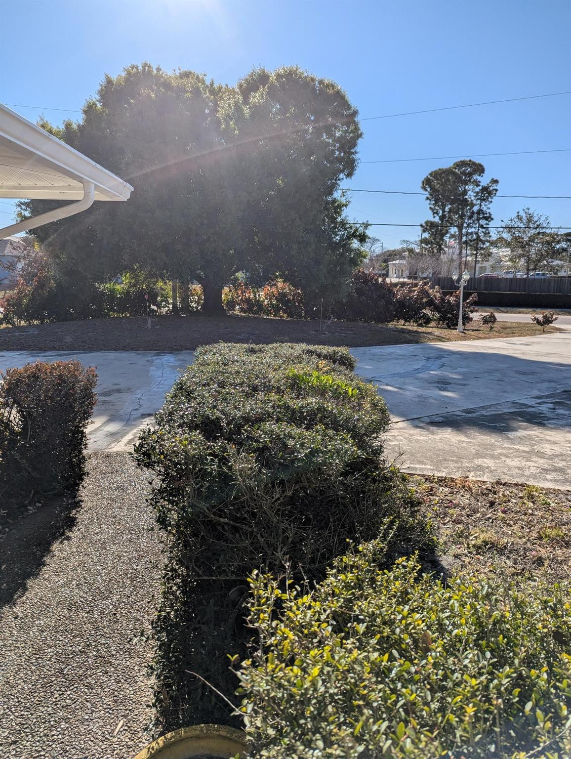 1961 Se Gena Road Property Photo 3