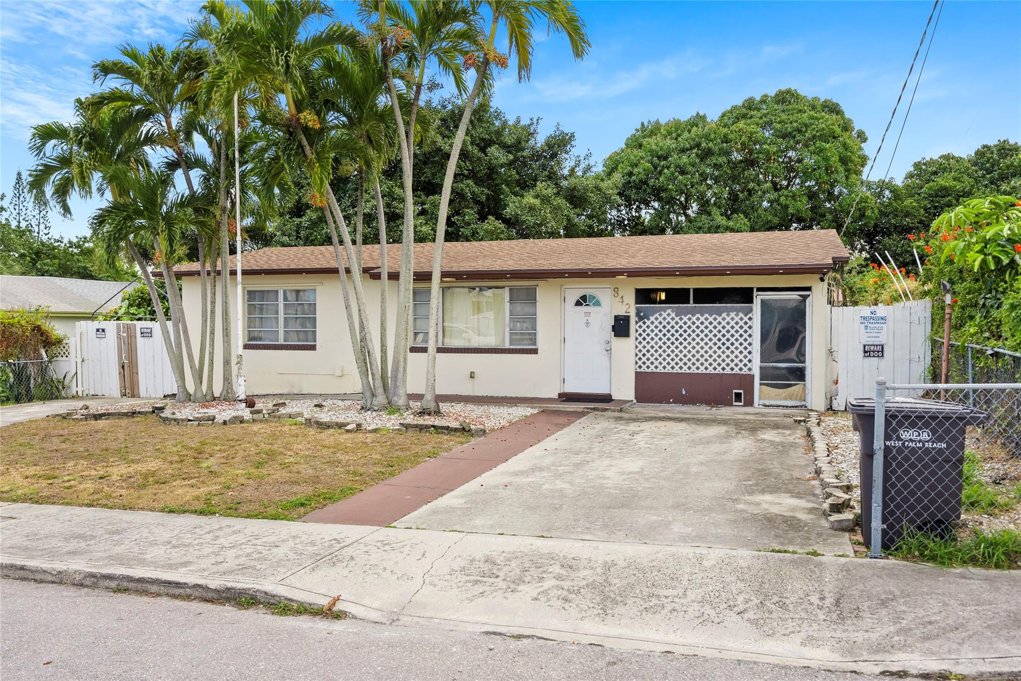 842 Kaye Street Property Photo 15