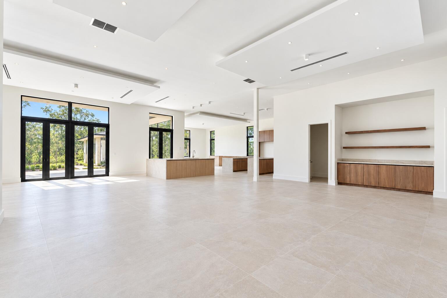 18200 Sw 50 Court Property Photo 4