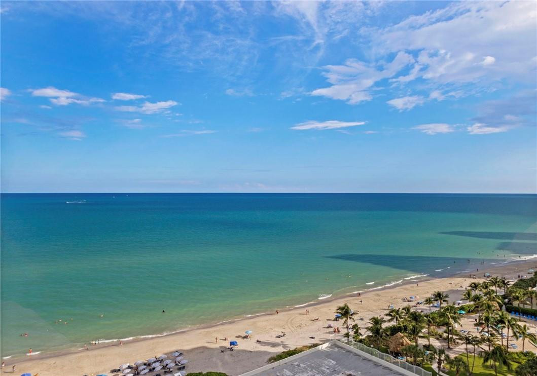 3725 S Ocean Drive 1610 Property Photo 2