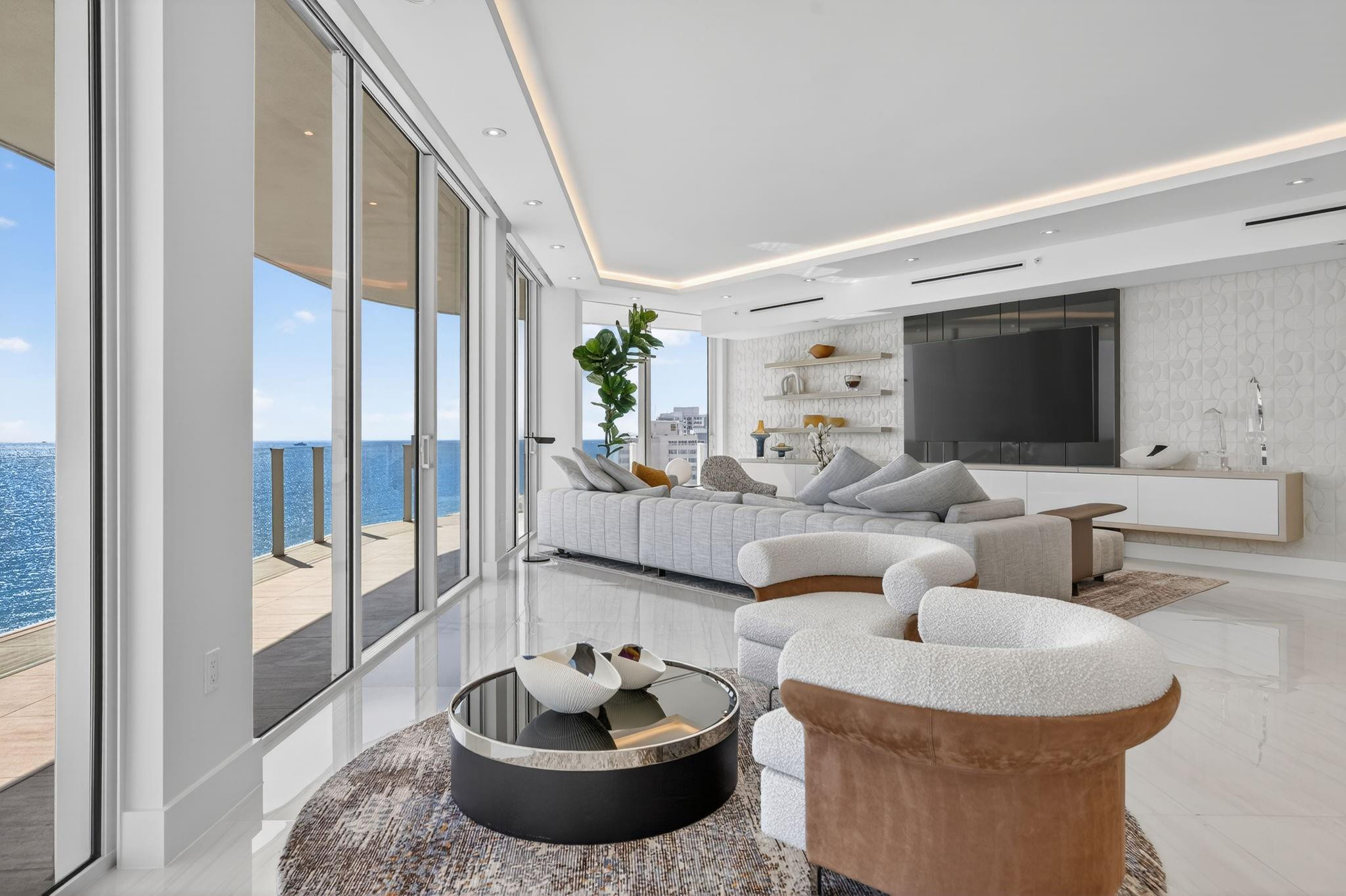 525 N Fort Lauderdale Beach Boulevard 901 Property Photo 11