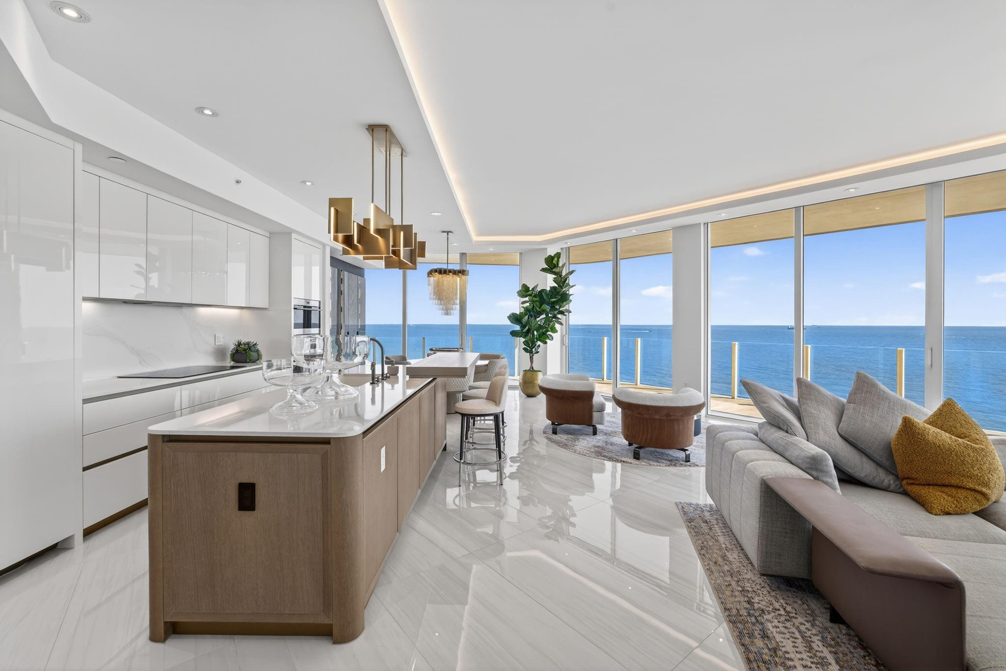 525 N Fort Lauderdale Beach Boulevard 901 Property Photo 15