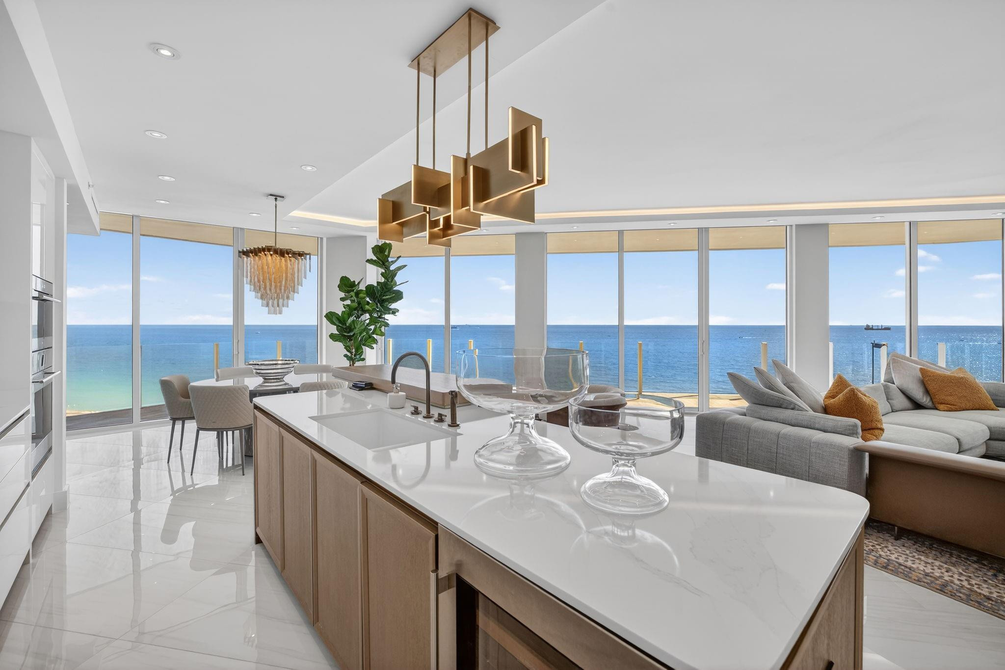 525 N Fort Lauderdale Beach Boulevard 901 Property Photo 20
