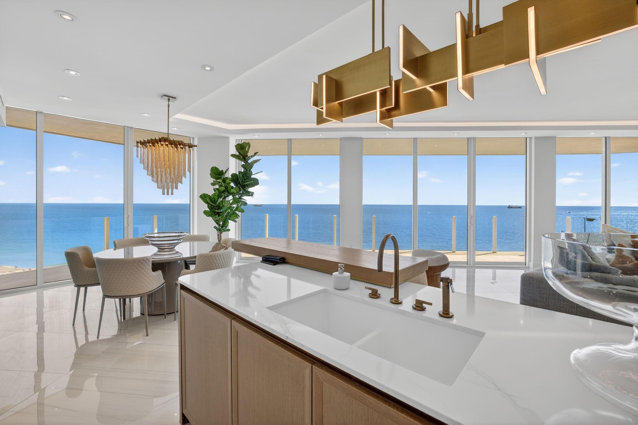 525 N Fort Lauderdale Beach Boulevard 901 Property Photo 23