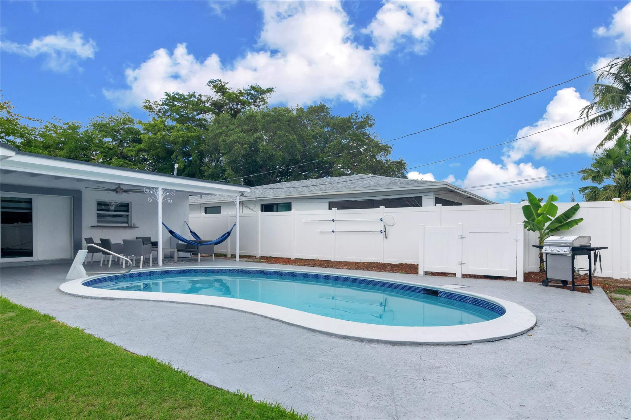 5311 Pierce Street Property Photo 40