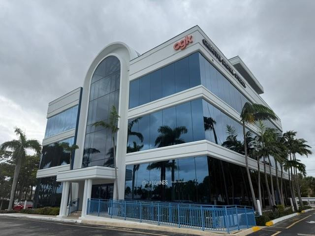 3785 N Federal Highway Property Photo 1