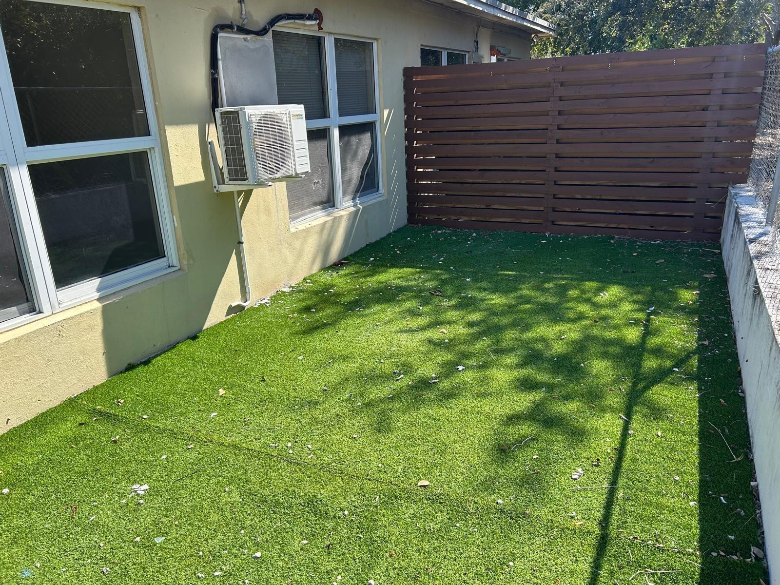 709 8th Street B Property Photo 13