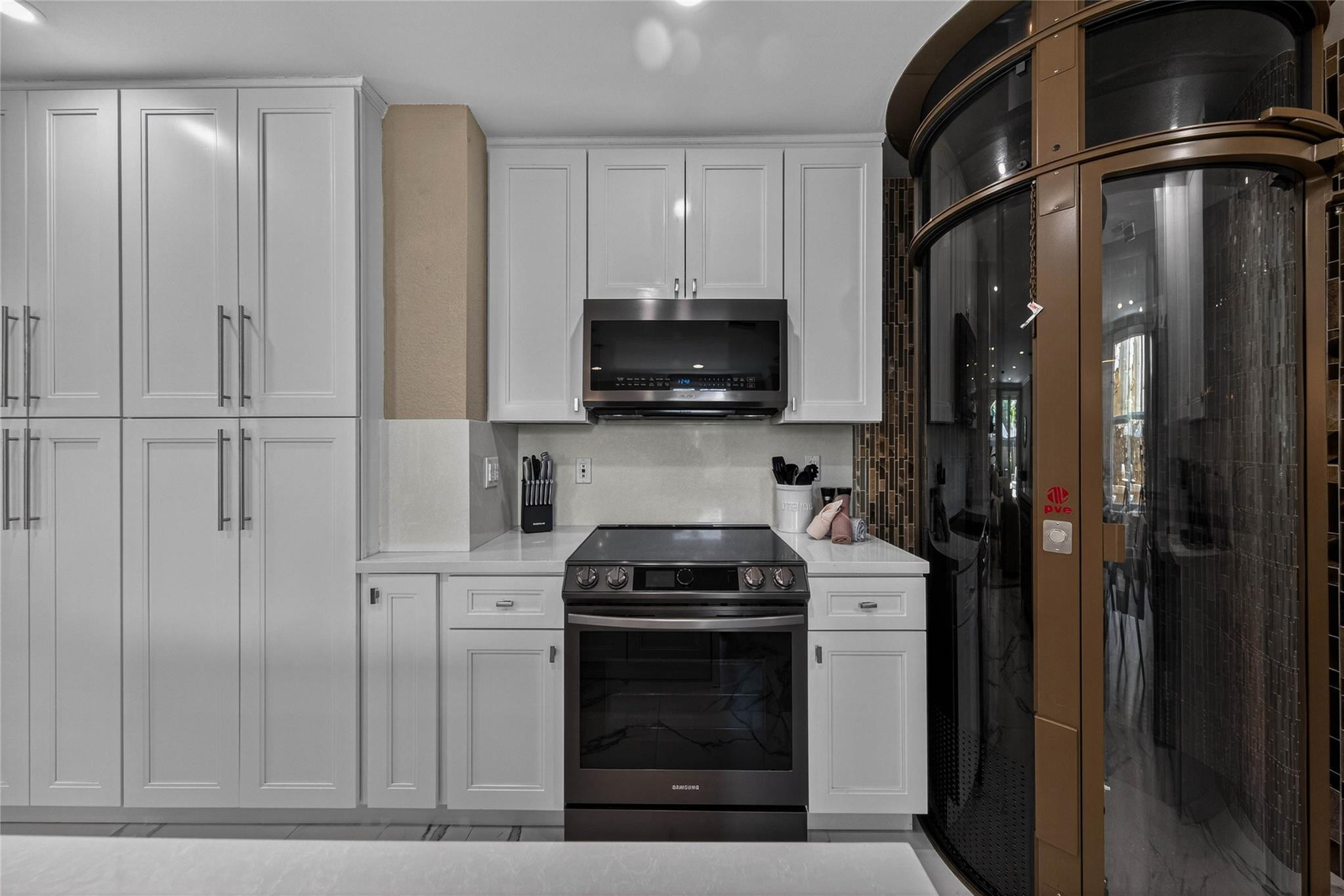 1215 Ne 1st Street Property Photo 64