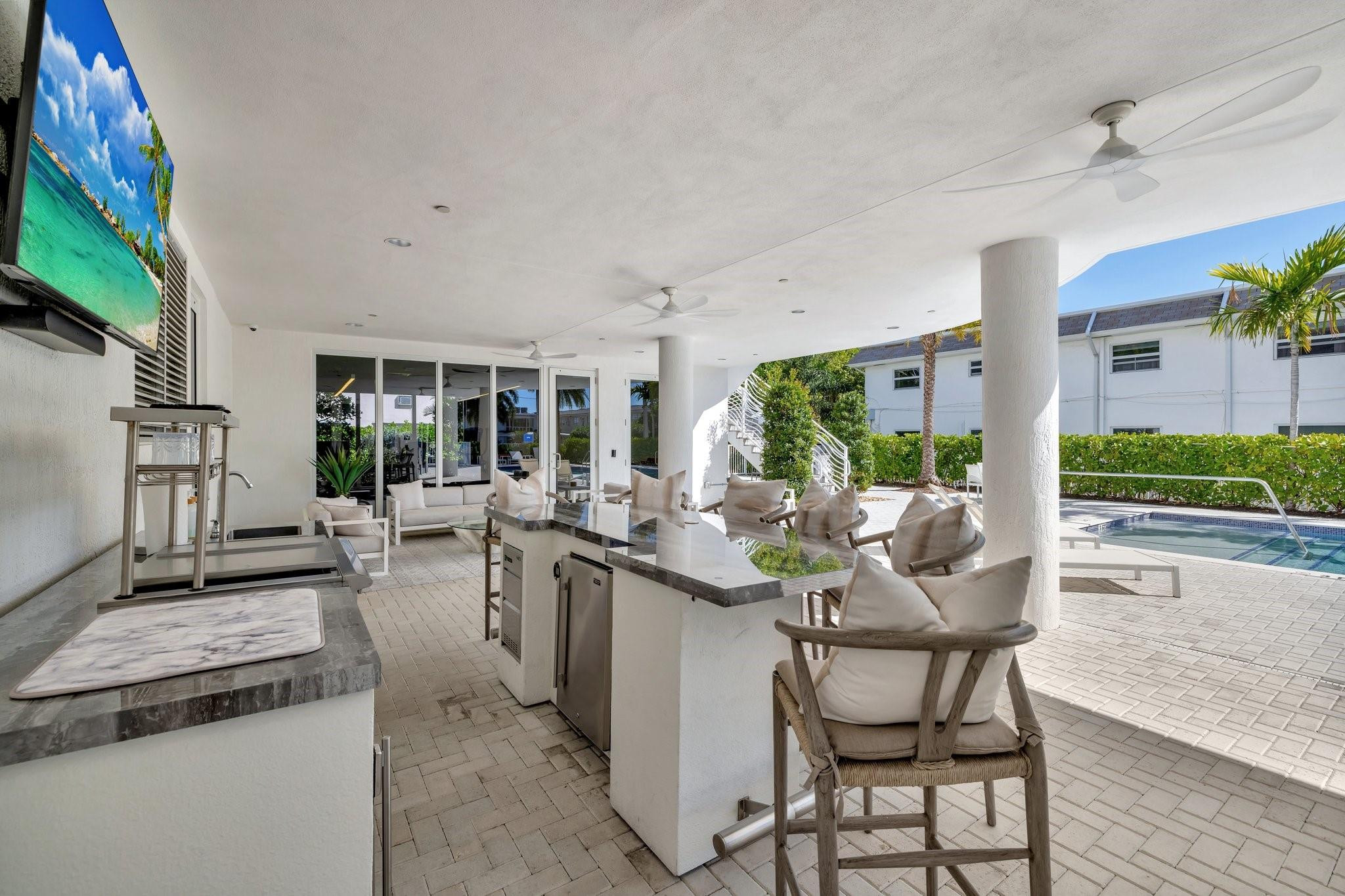 612 Bayshore Drive 301 Property Photo 60