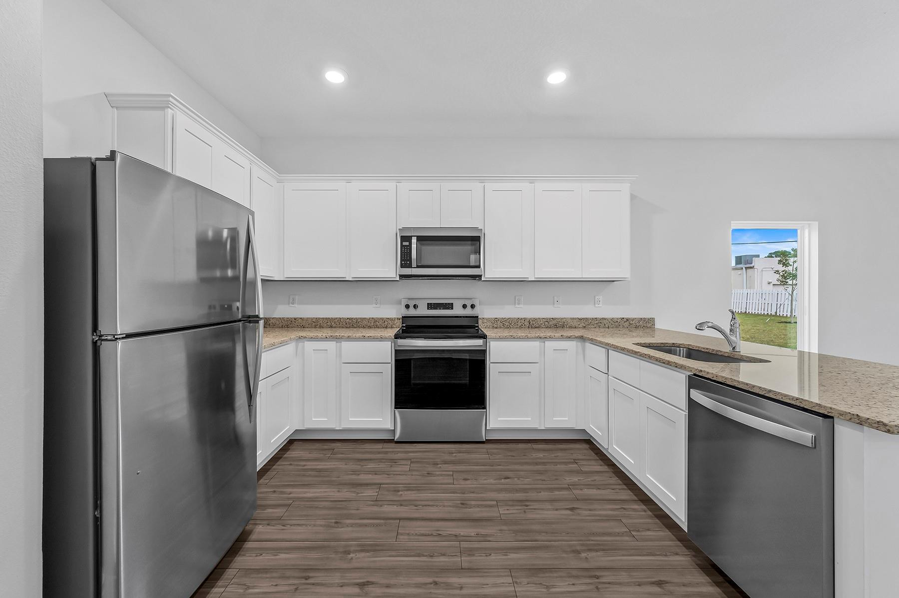 5604 Sunset Boulevard Property Photo 3