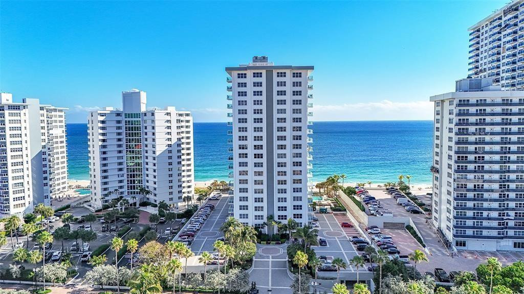 3550 Galt Ocean Drive 208