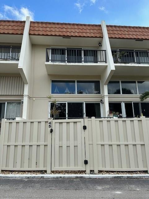 5555 N Ocean Boulevard 45 Property Photo 32
