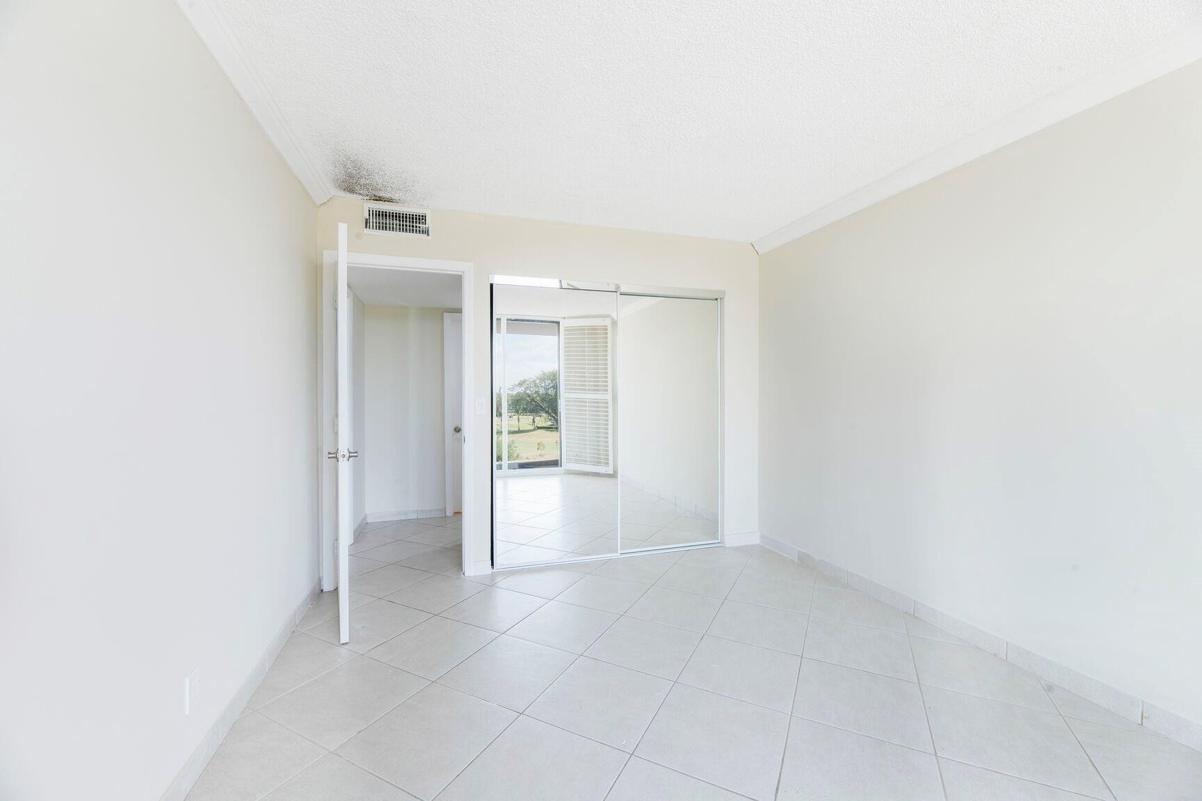 3800 N Hills Drive 402 Property Photo 6