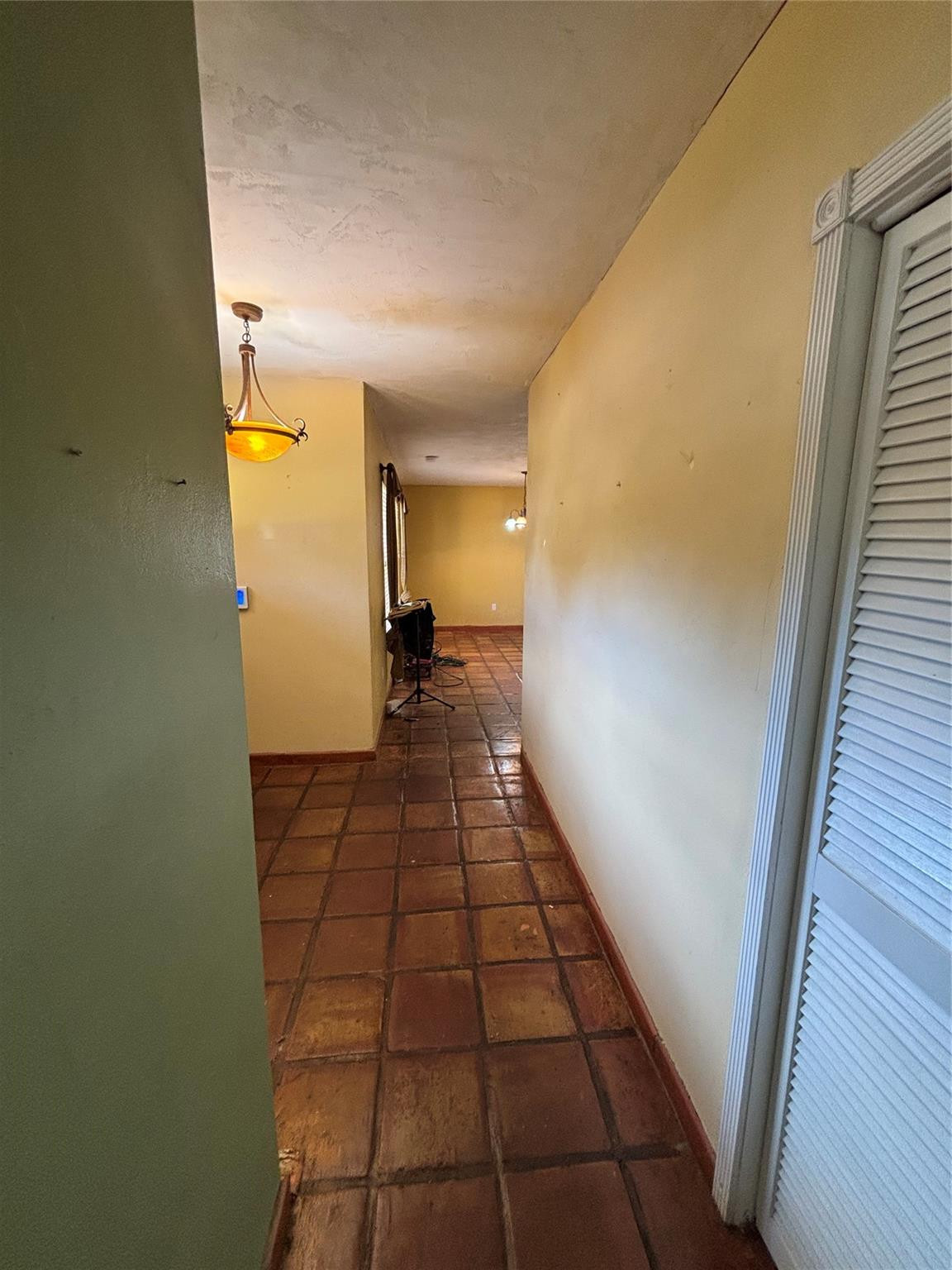 9261 Sw 68th Street Property Photo 6