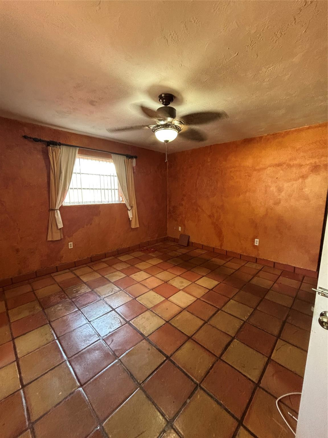 9261 Sw 68th Street Property Photo 8