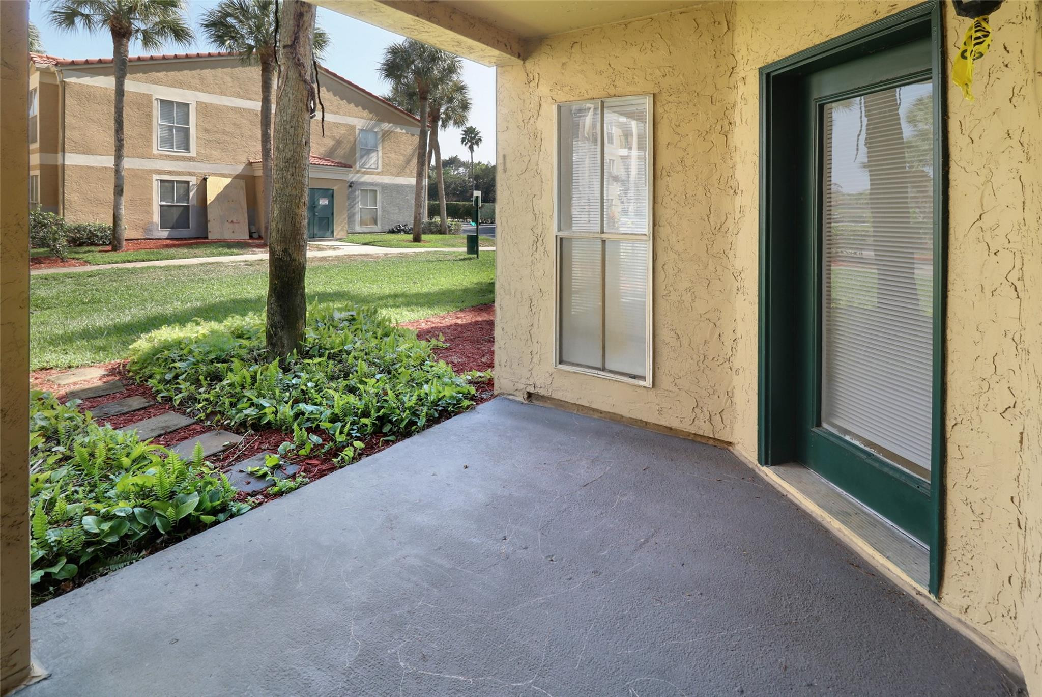 777 Riverside Drive 1516 Property Photo 21
