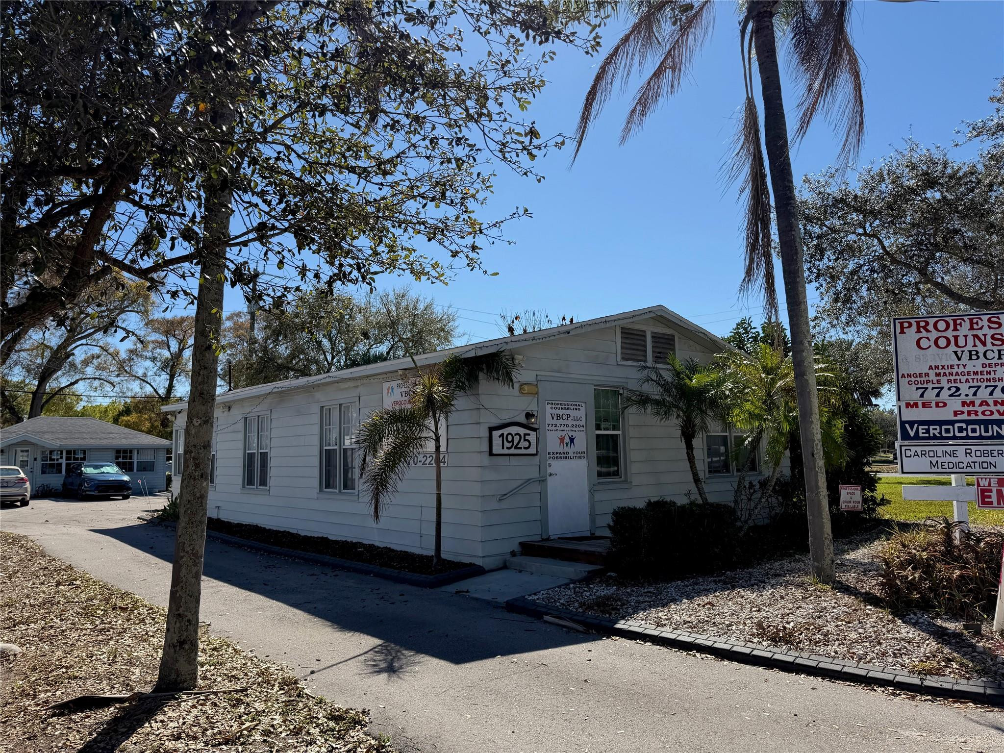 1925 20th Street Property Photo 1