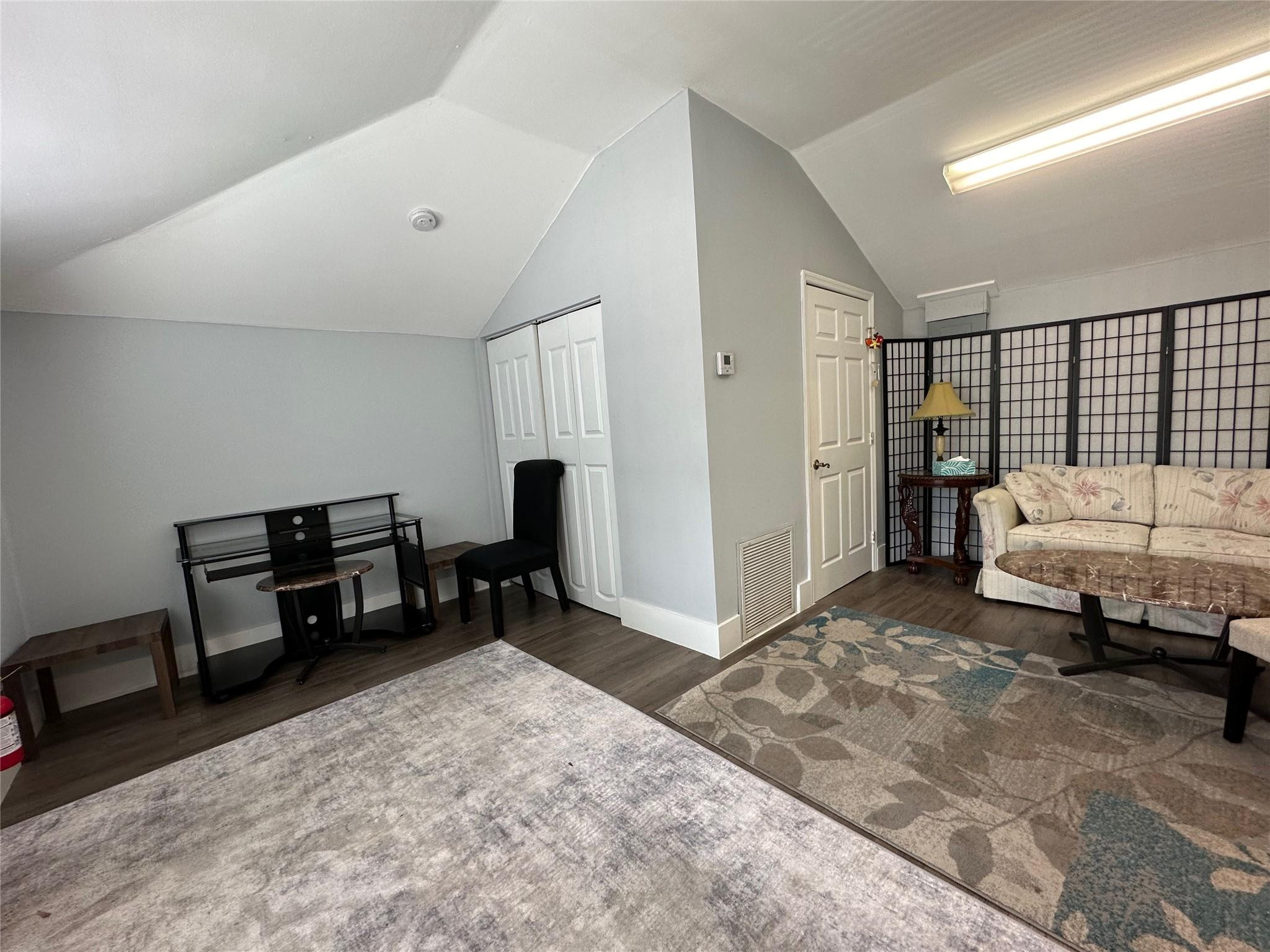 1925 20th Street Property Photo 12
