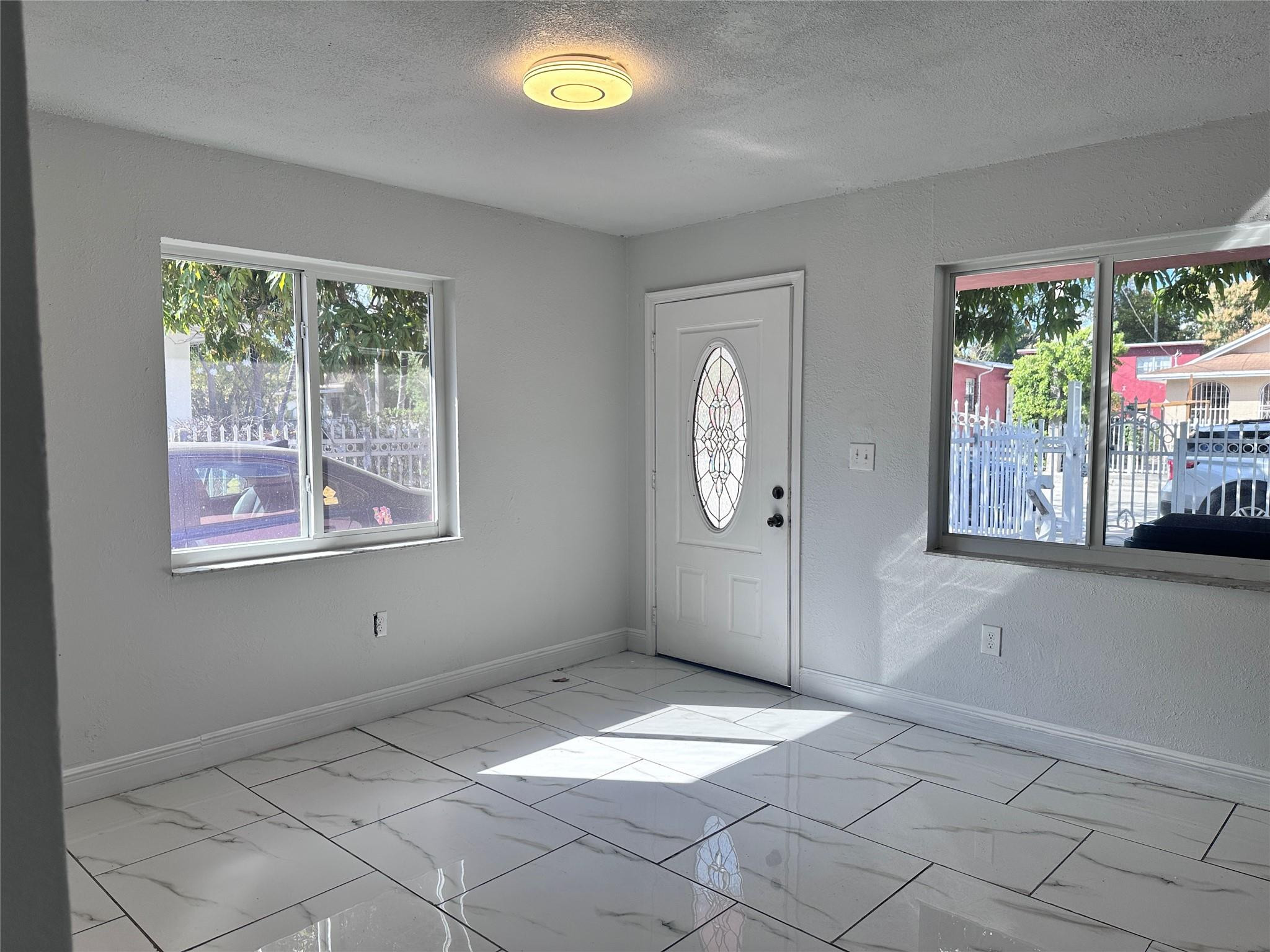 410 Nw 33rd Street Property Photo 2