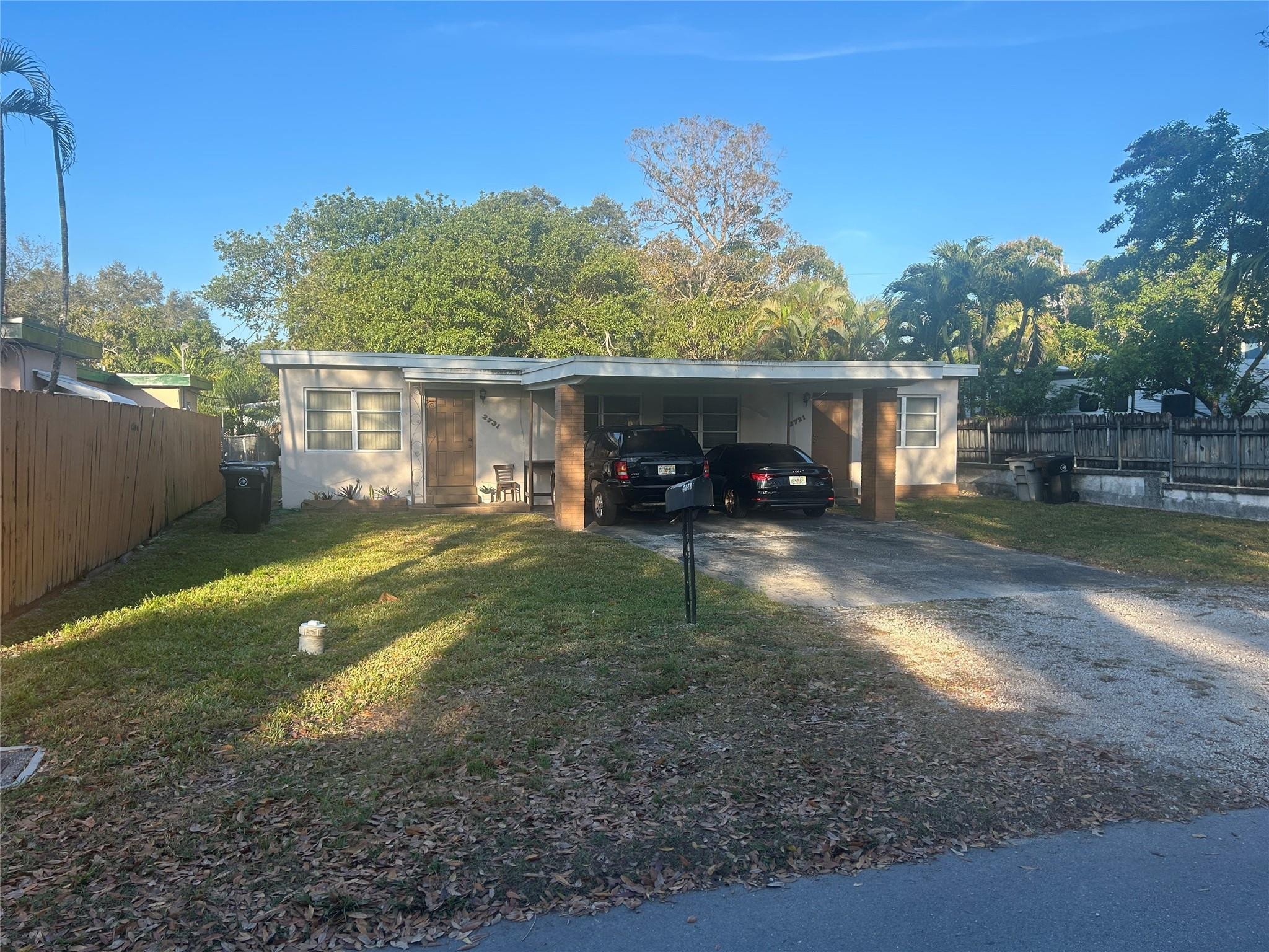 2721-2731 Sw 13 Avenue Property Photo 2
