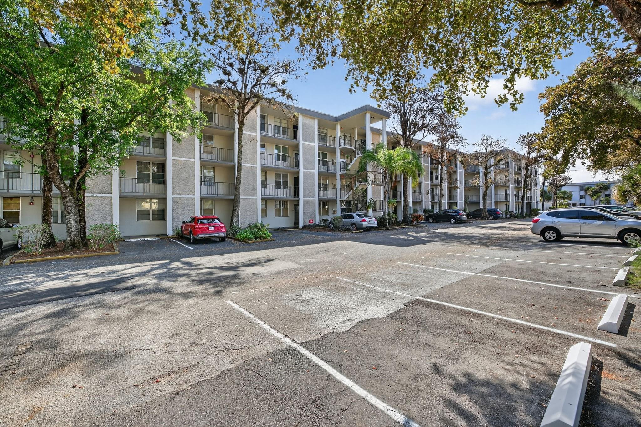 4898 NW 29th Court 315