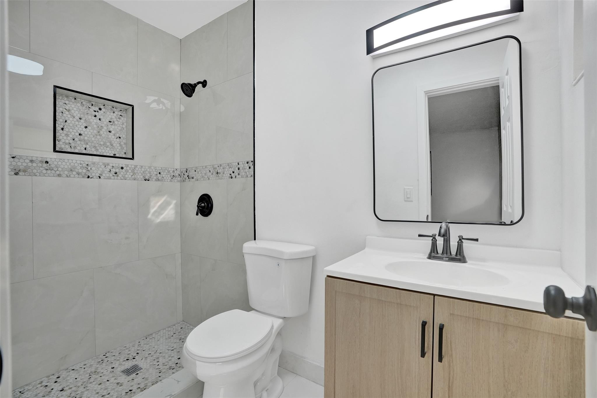 4430 Nw 22nd Street Property Photo 4