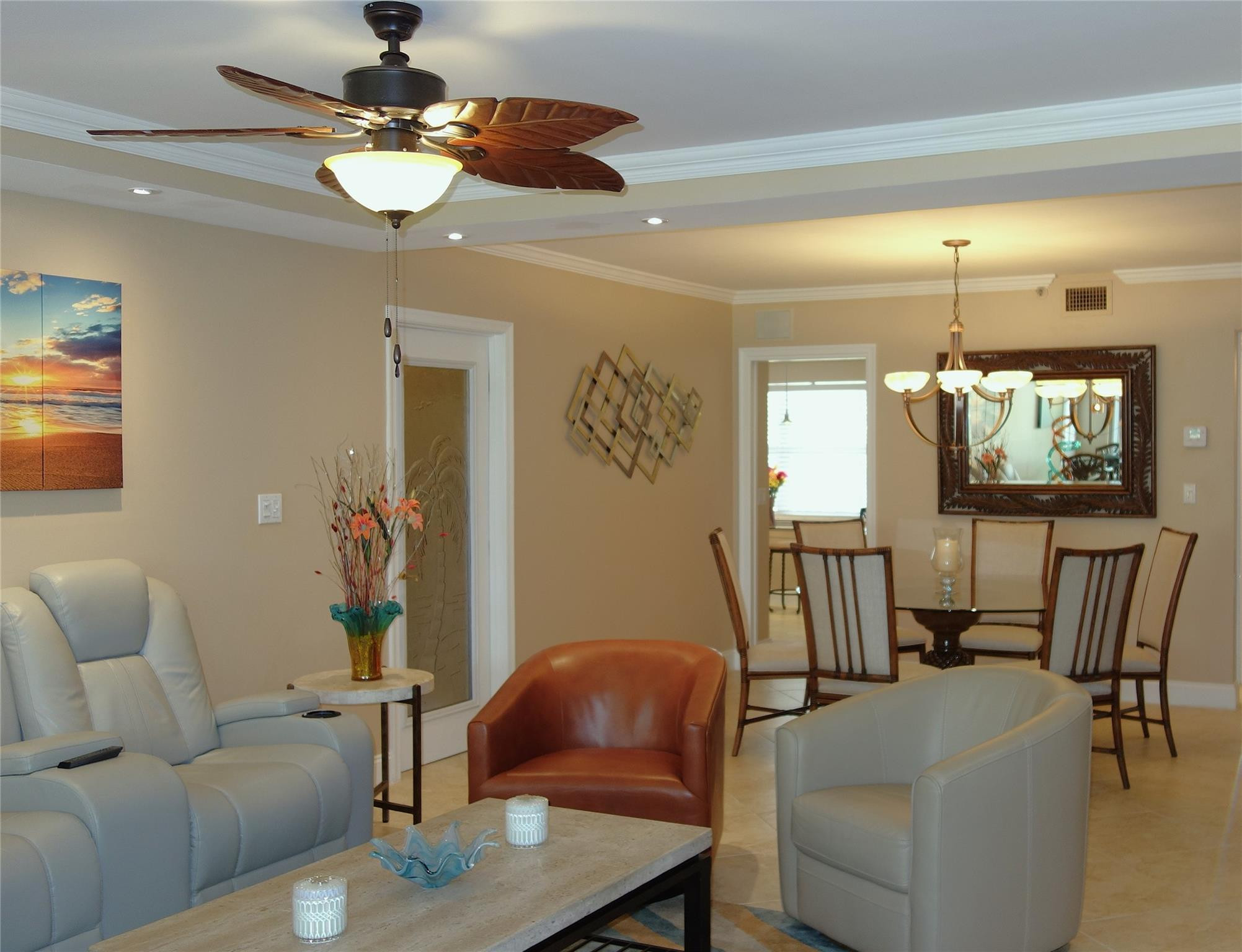 625 Oaks Drive 302 Property Photo 4