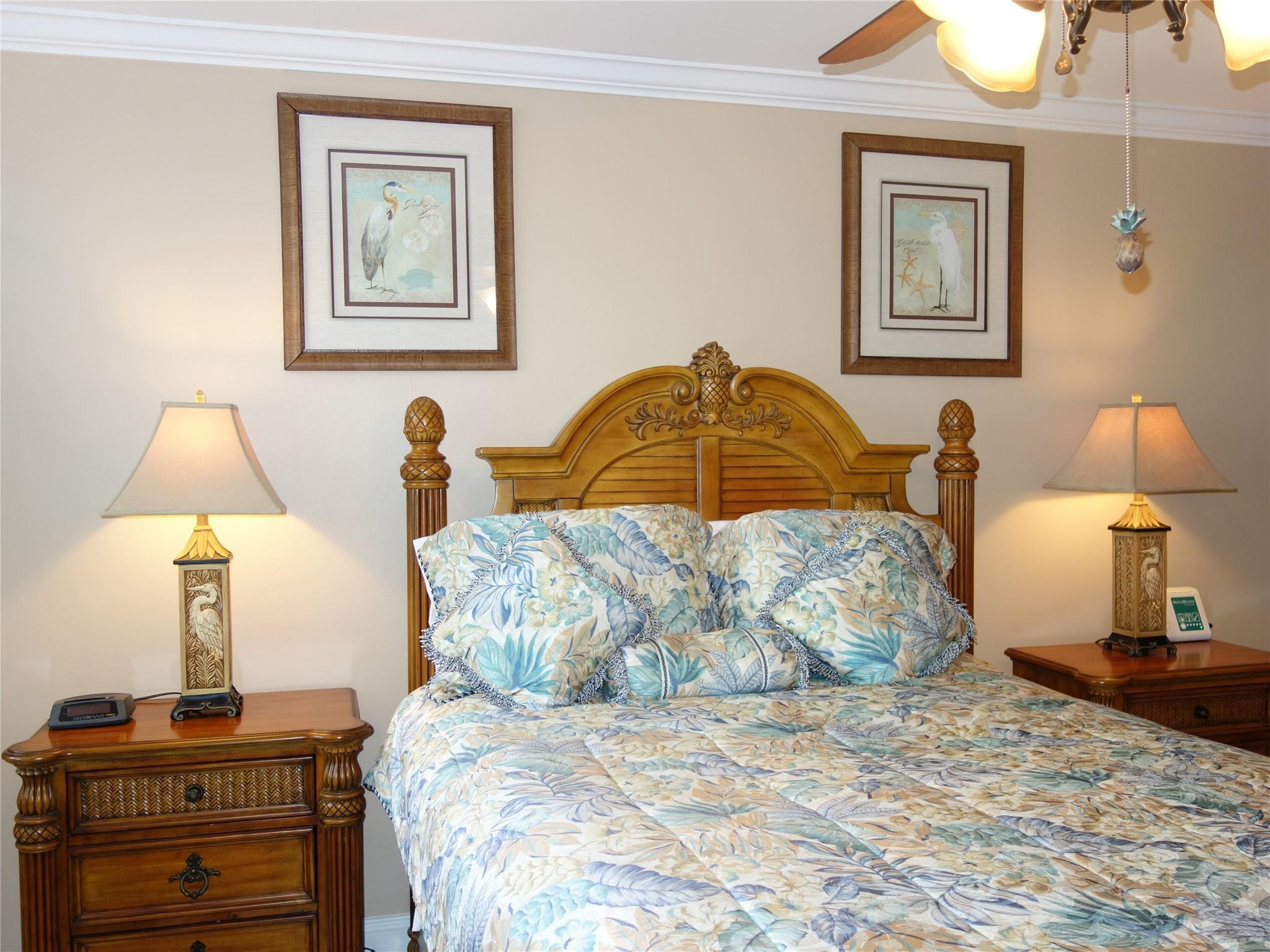 625 Oaks Drive 302 Property Photo 6