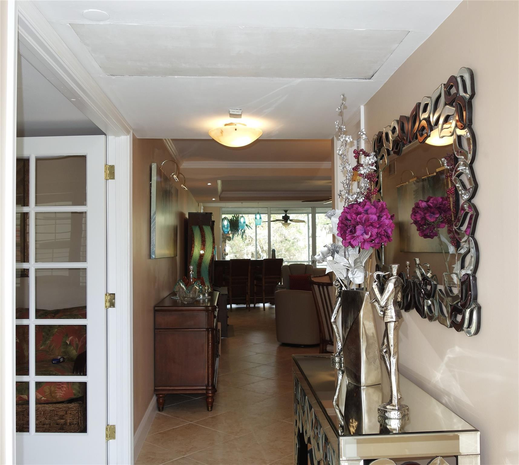 625 Oaks Drive 302 Property Photo 11