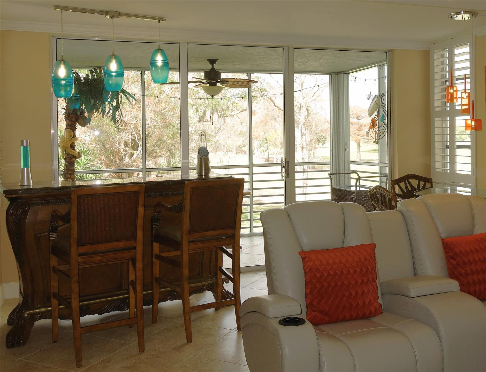 625 Oaks Drive 302 Property Photo 18