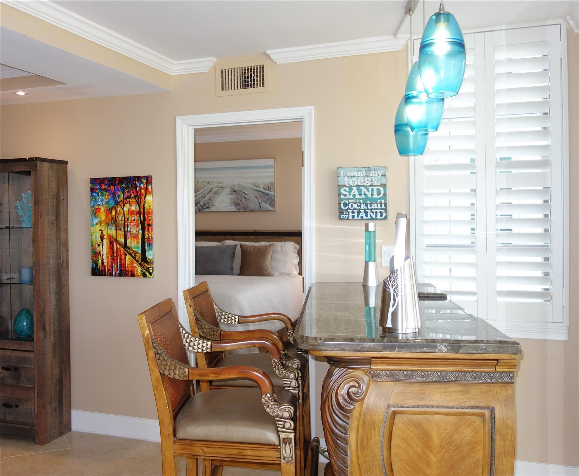 625 Oaks Drive 302 Property Photo 23