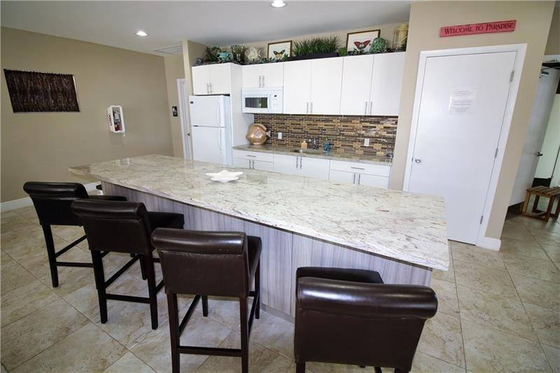 625 Oaks Drive 302 Property Photo 89