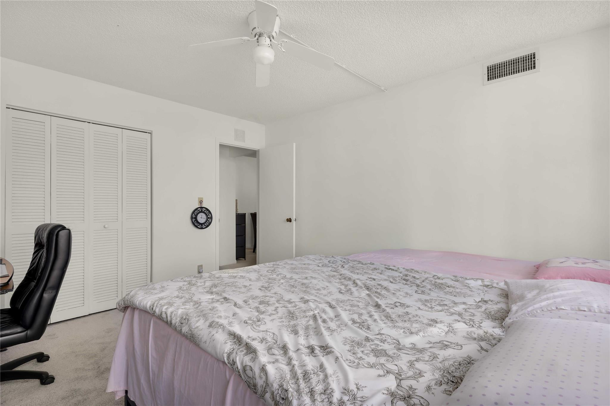 2701 N Ocean Boulevard 5f Property Photo 17
