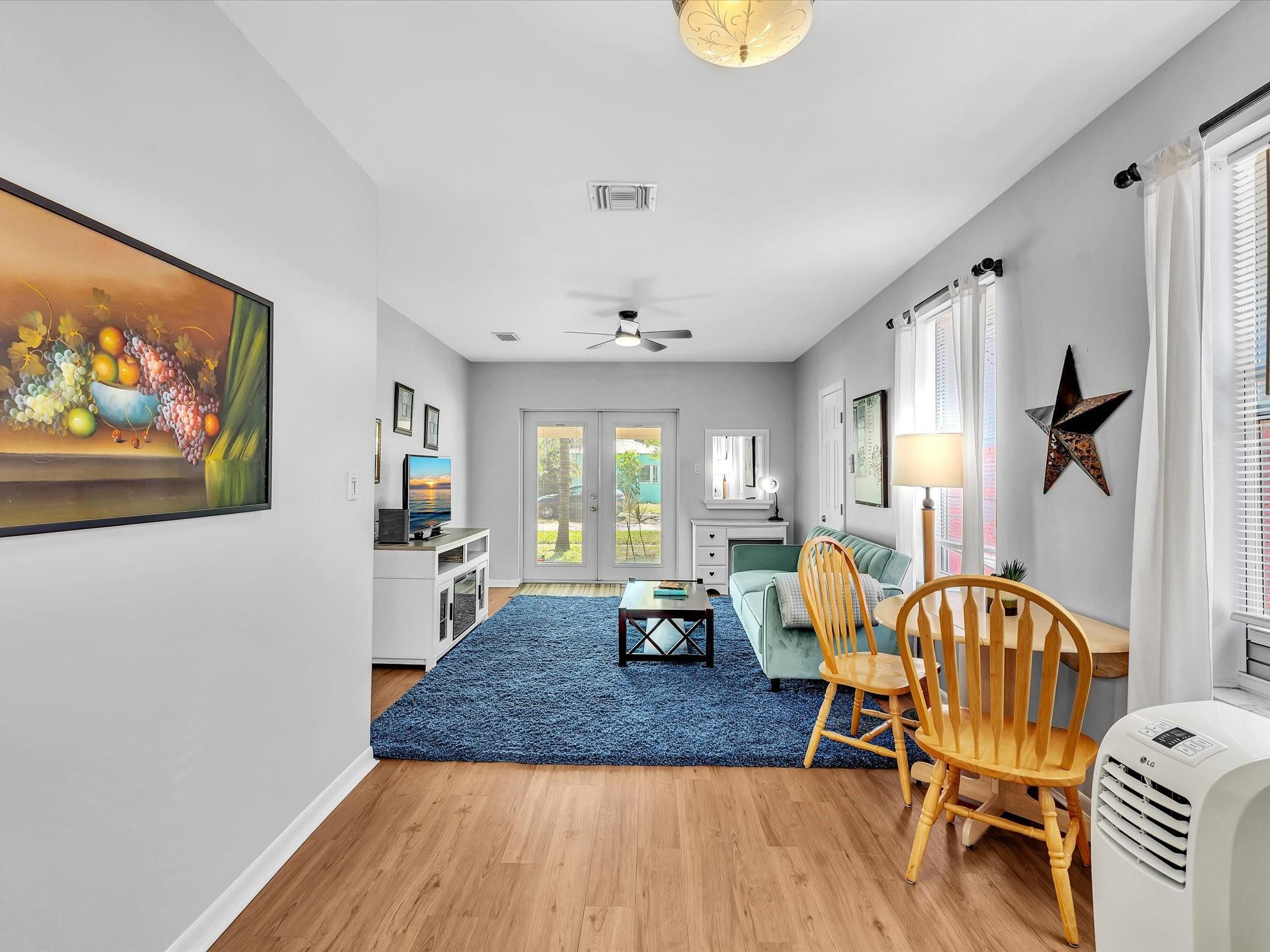 1835 Roosevelt Street Property Photo 15