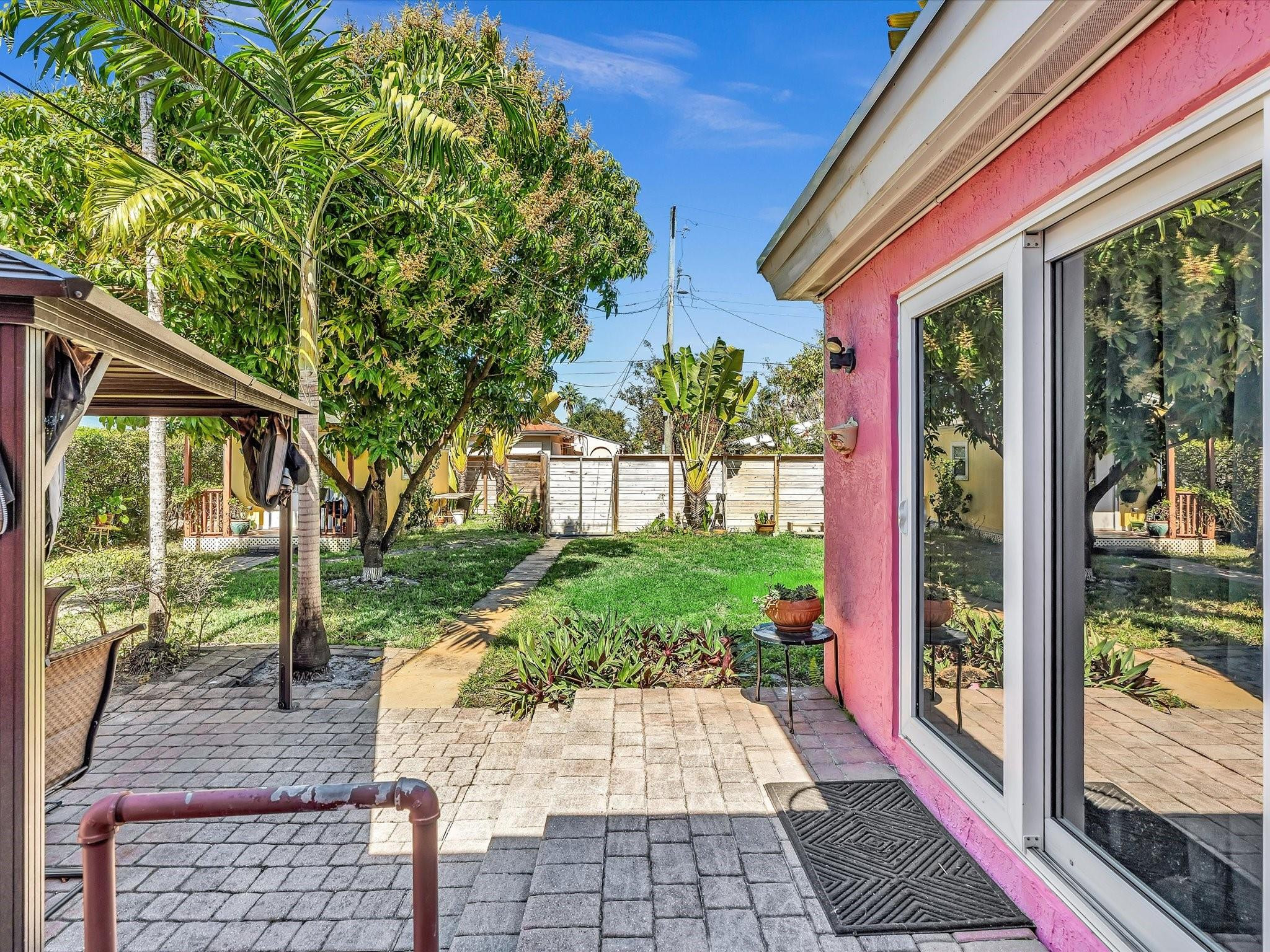 1835 Roosevelt Street Property Photo 28