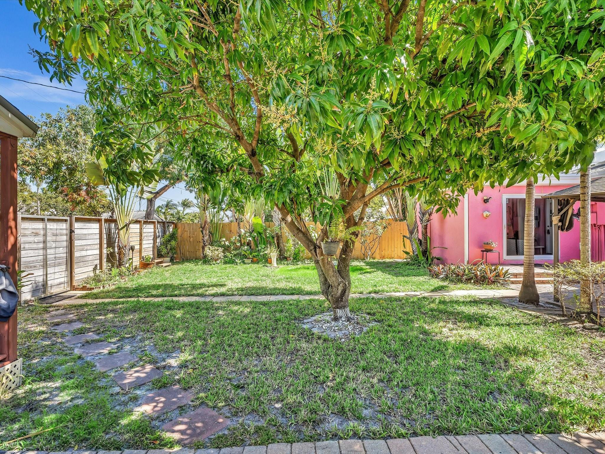 1835 Roosevelt Street Property Photo 31