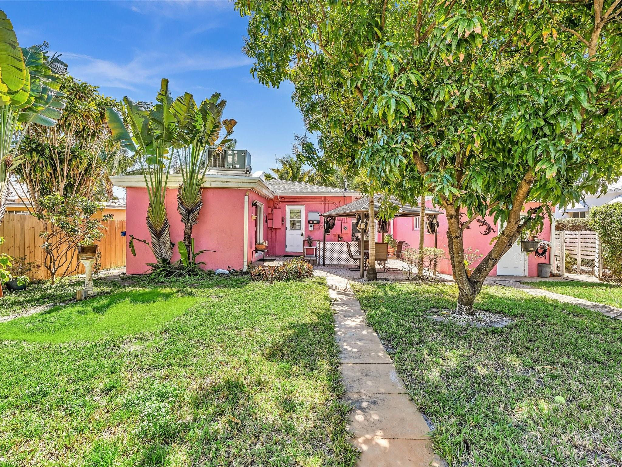 1835 Roosevelt Street Property Photo 33