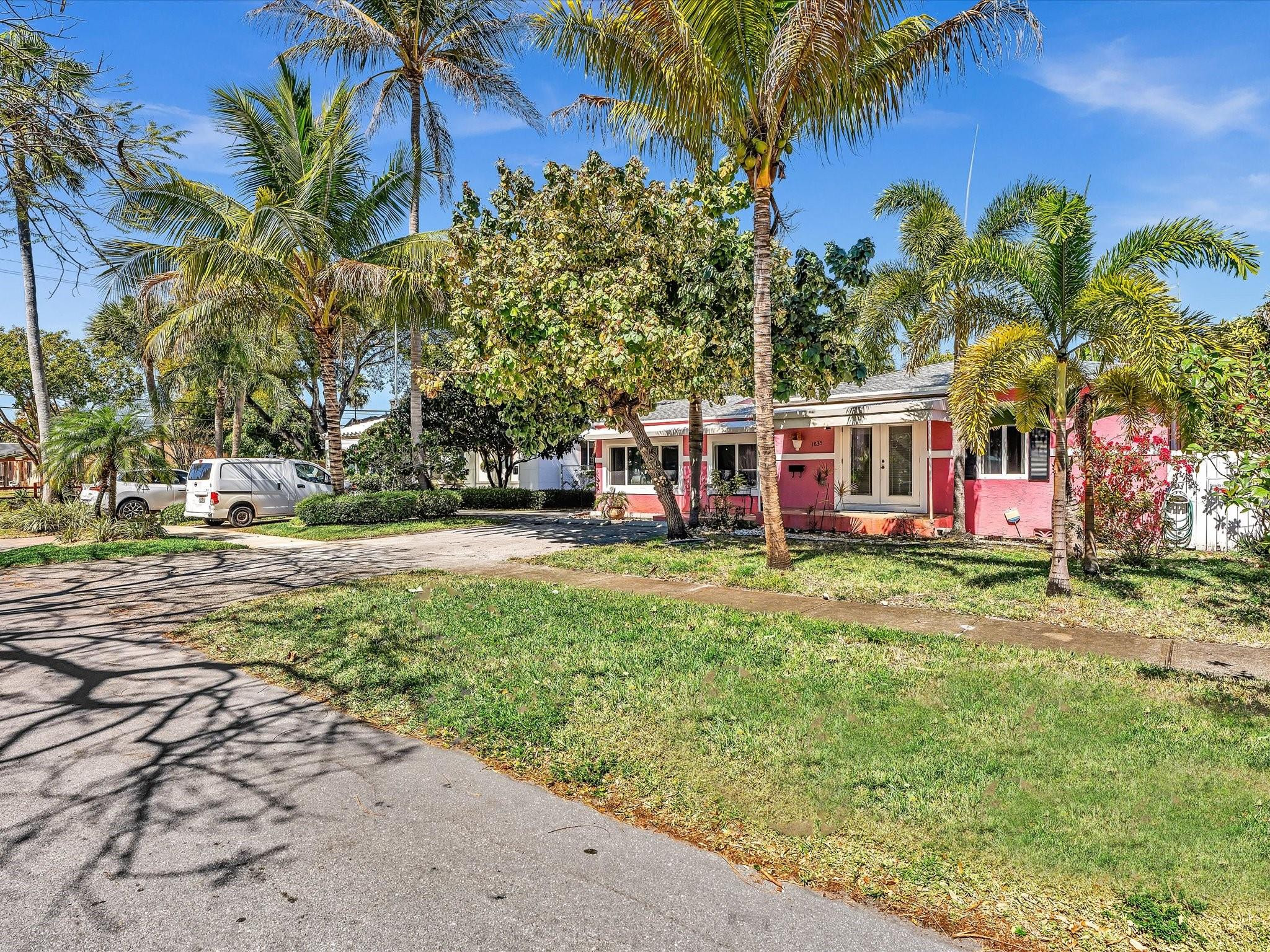 1835 Roosevelt Street Property Photo 43