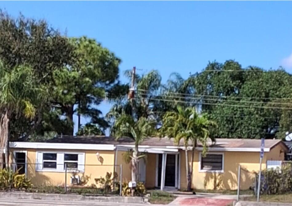 F10554699 Property Photo 1