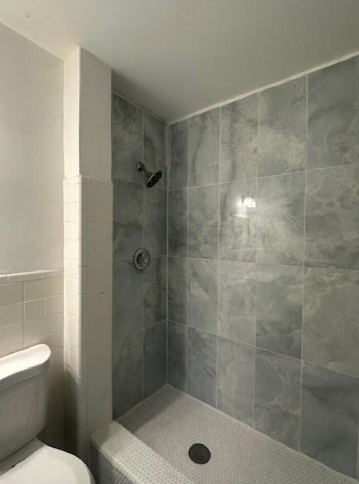 F10554699 Property Photo 17