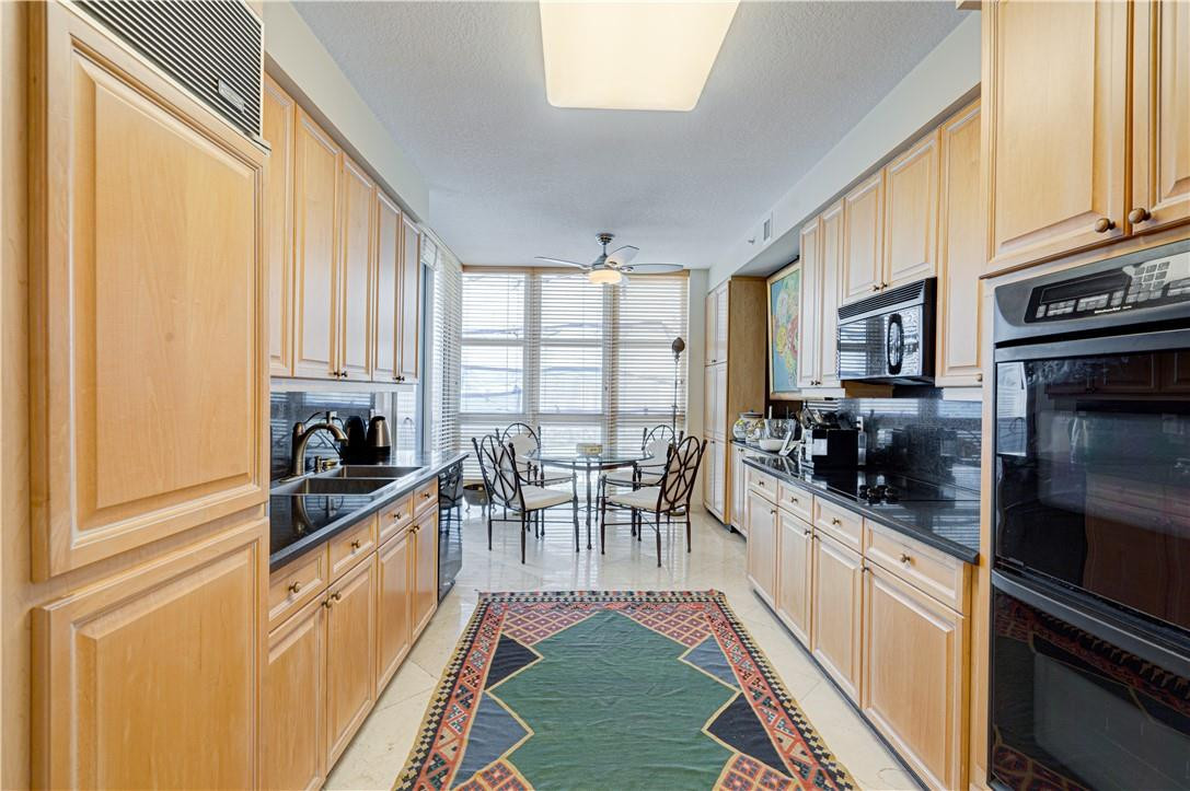 3200 N Ocean Boulevard 1107 Property Photo 7