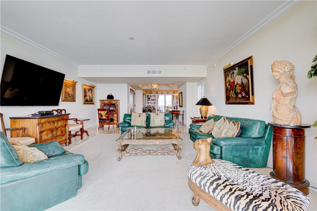 3200 N Ocean Boulevard 1107 Property Photo 17
