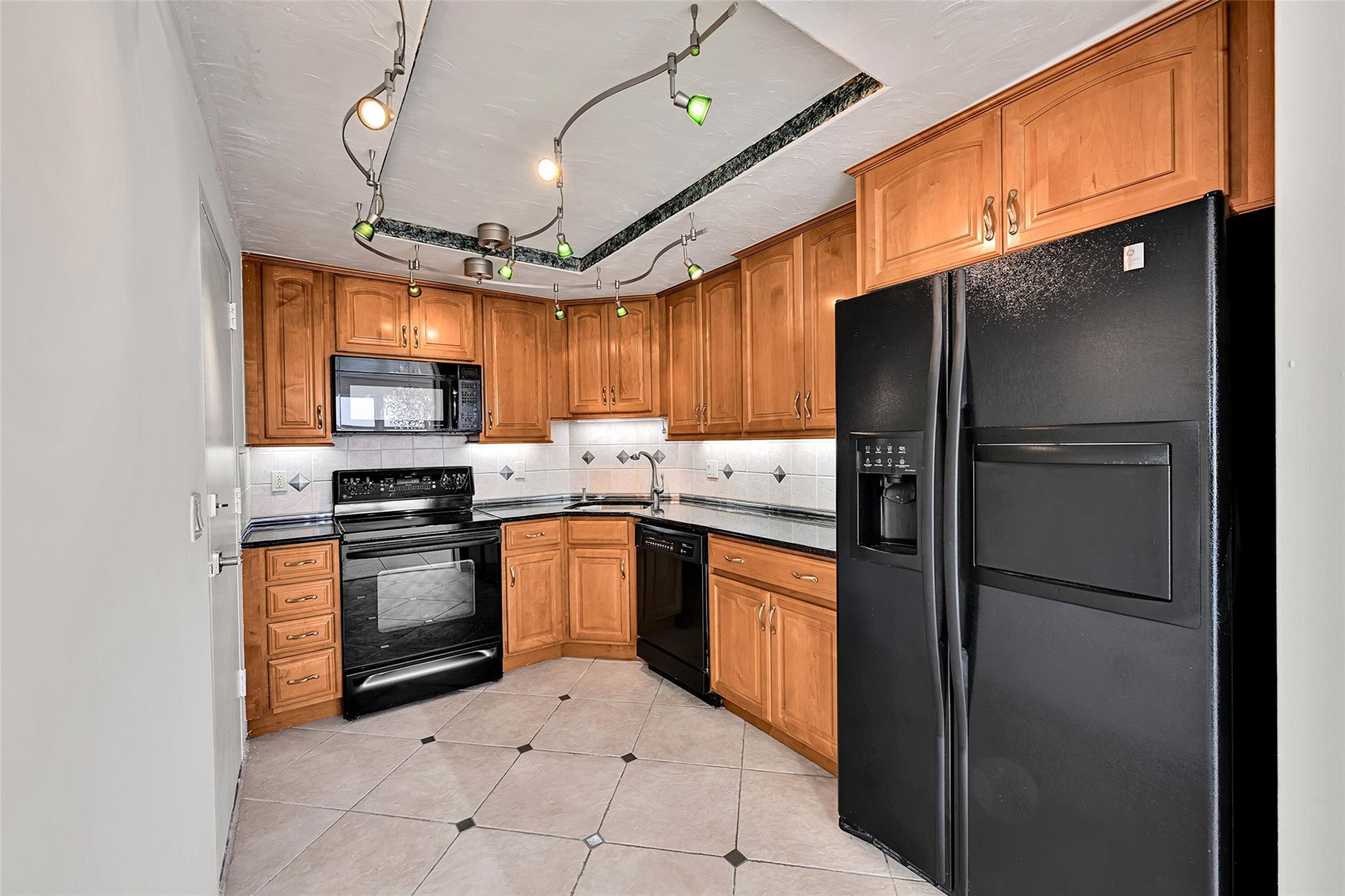 3700 Galt Ocean Drive 1215 Property Photo 7