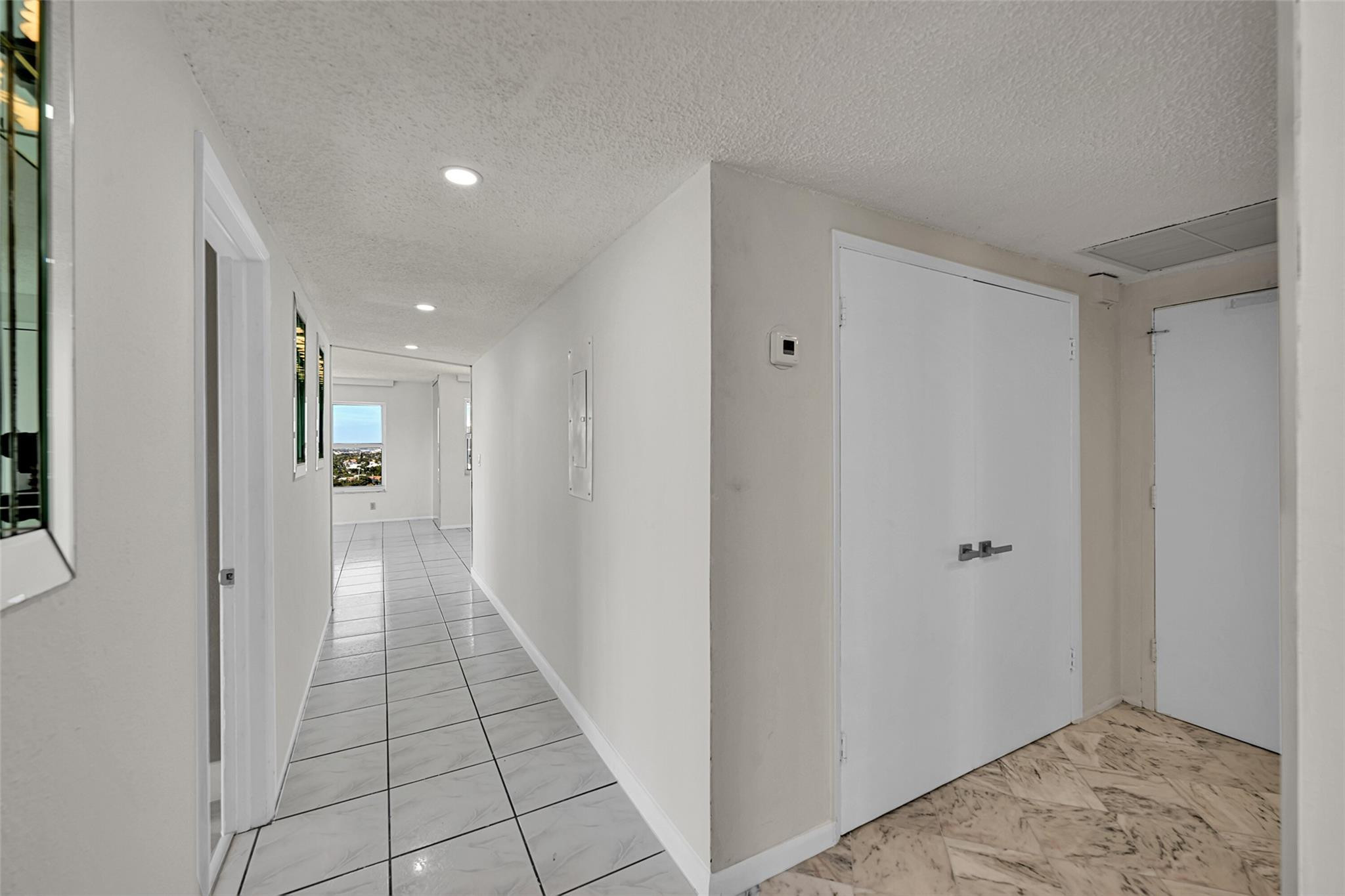 3700 Galt Ocean Drive 1215 Property Photo 9