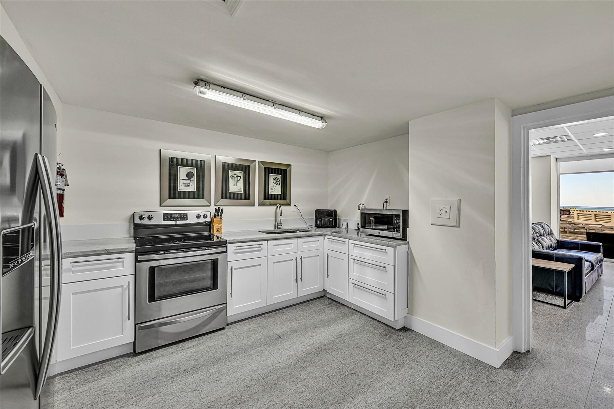 3700 Galt Ocean Drive 1215 Property Photo 31